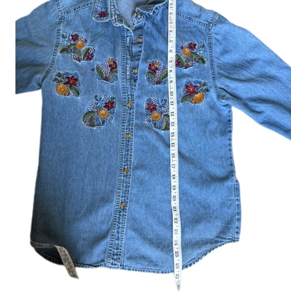 Bobbie Brooks Women’s Denim Shirt Small- Embroidered Floral Western Button Down - Picture 10 of 11
